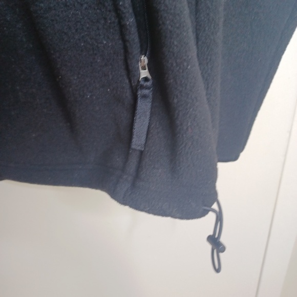 Men's Black Fleece Pullover Quarter Zip. Size: Small - Picture 6 of 15